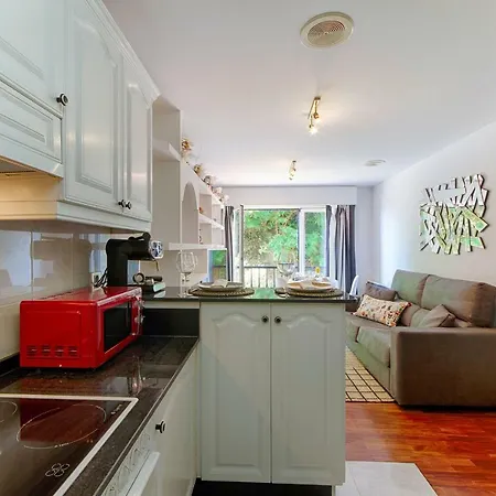 Santa Cruz Apartment